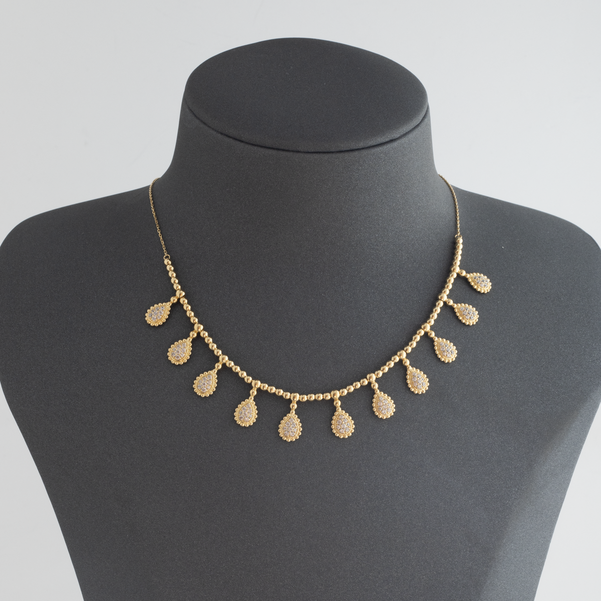 Boucheron Choker 21K Gold