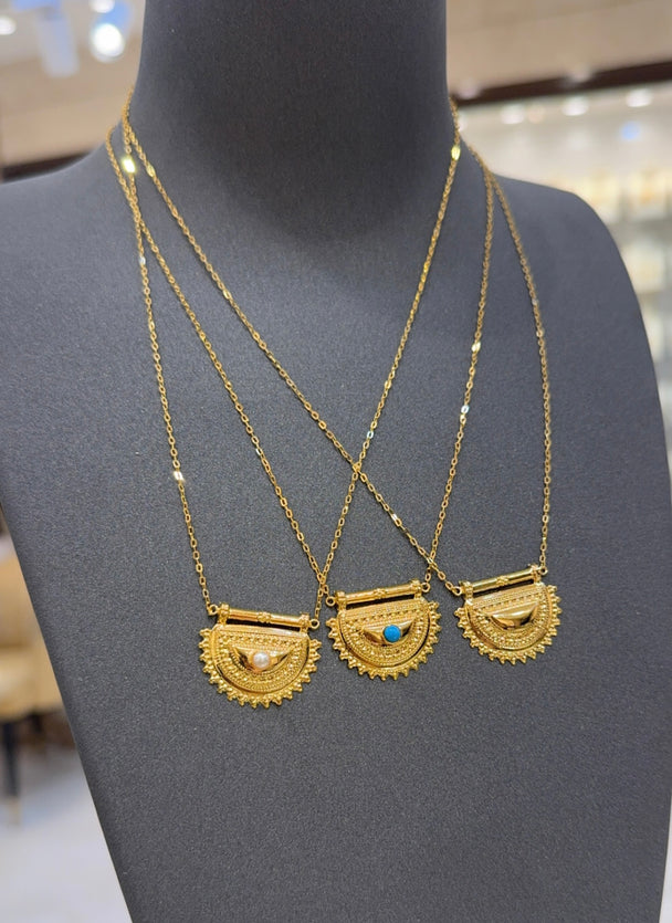 Brashi Necklace 21K Gold