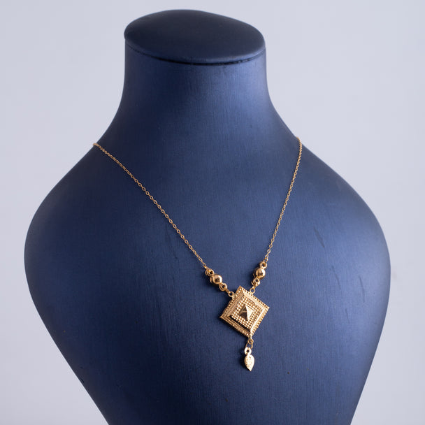 Elegant Traditional Chain 21K Gold