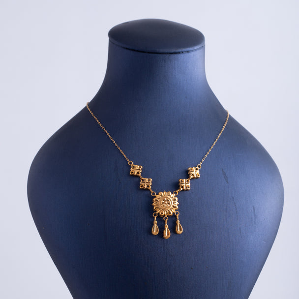 Jabers Necklace 21K