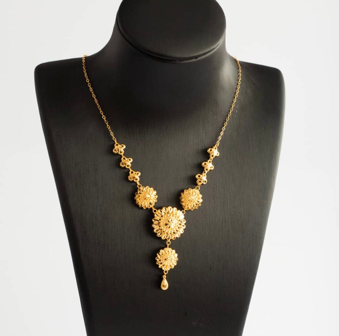 Knot Chain Necklace 21K 