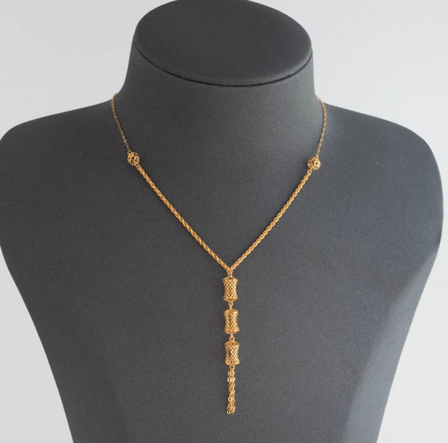 Lariat Gold Necklace 21K 3 Line