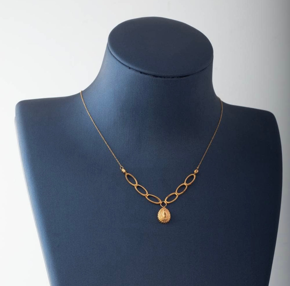 Rose Gold Necklace 21K Gold
