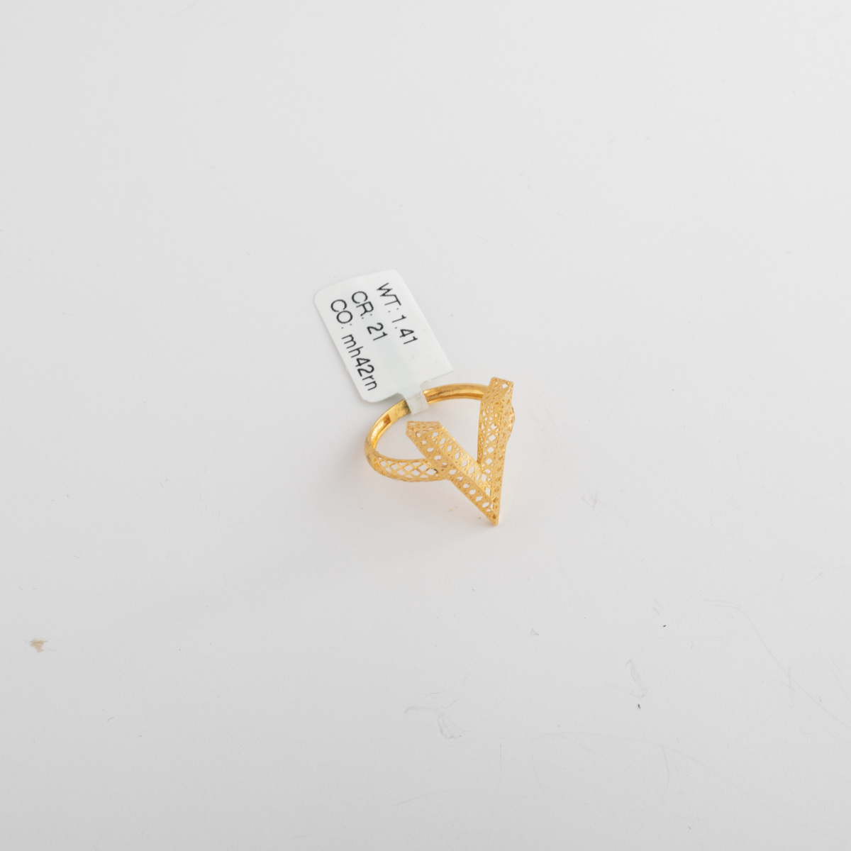 Trendy V Ring 21K Gold