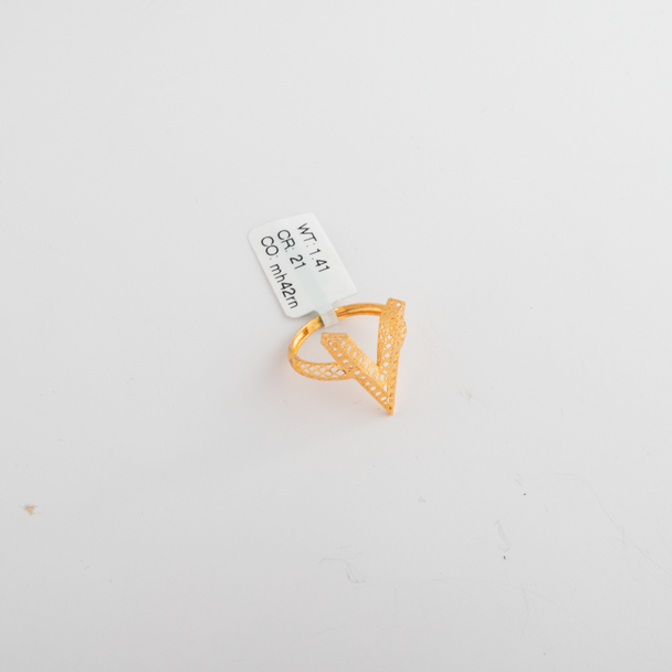 Trendy V Ring 21K Gold