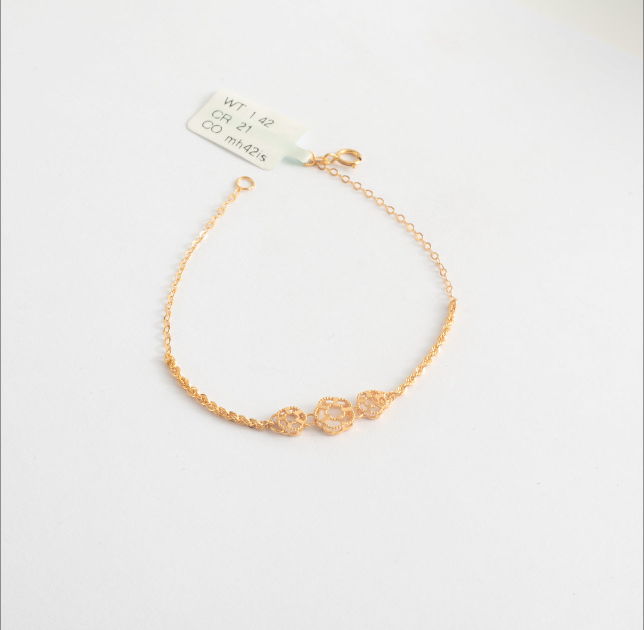 Twisted Delicate Bracelet 21K Gold