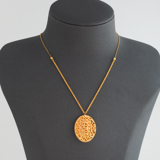 Twisted Necklace 21K Gold