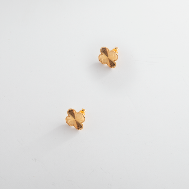 Van Cleef Earring 21K