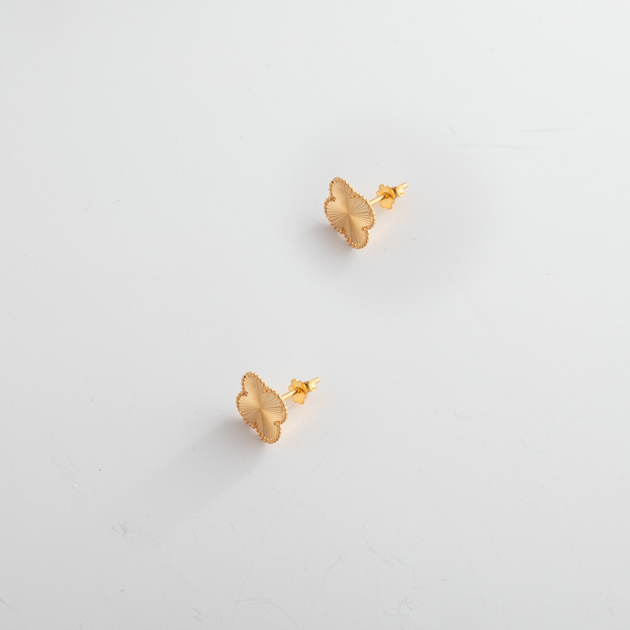 Van Cleef Earring 21K Gold